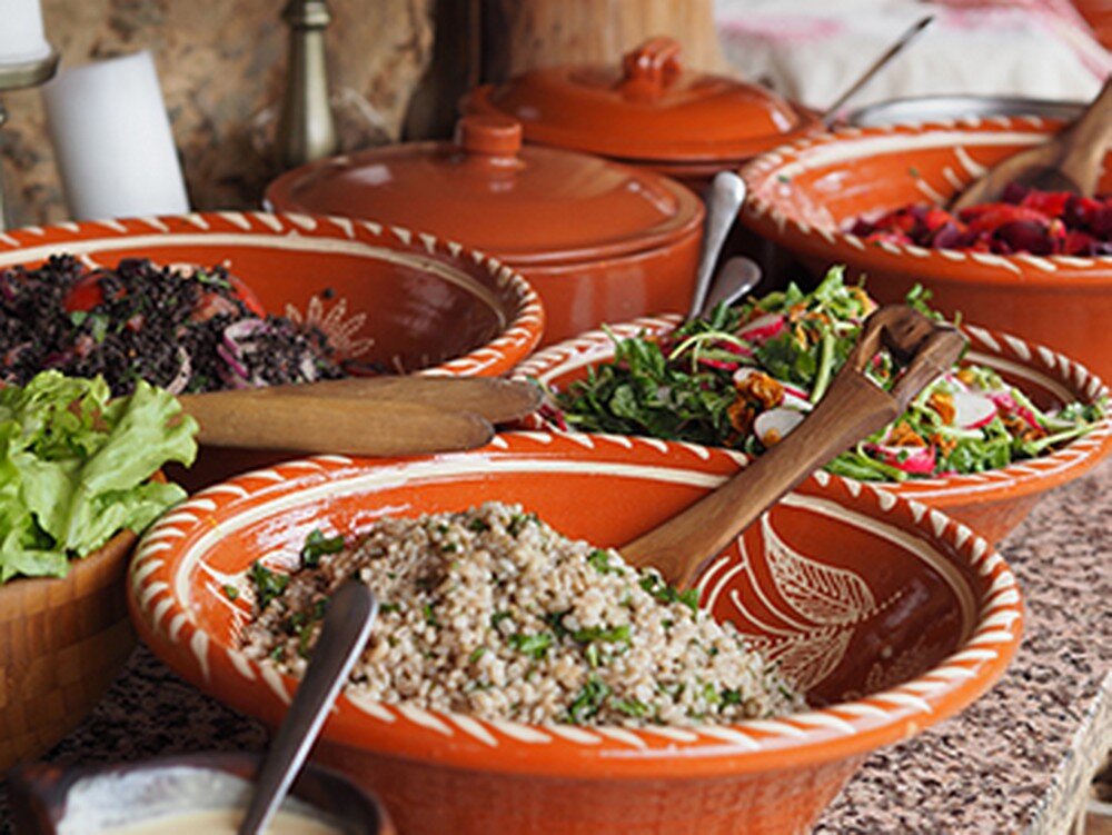 vegetarian yoga retreat healthy food